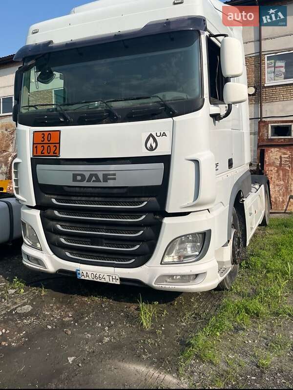 Тягач DAF XF 460 FT 2014 в Киеве