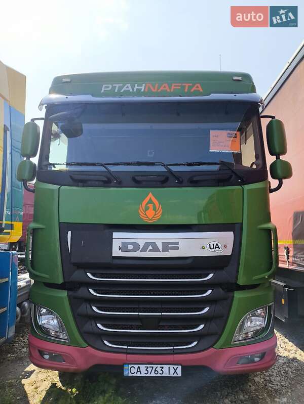 Тягач DAF XF 460 FT 2015 в 