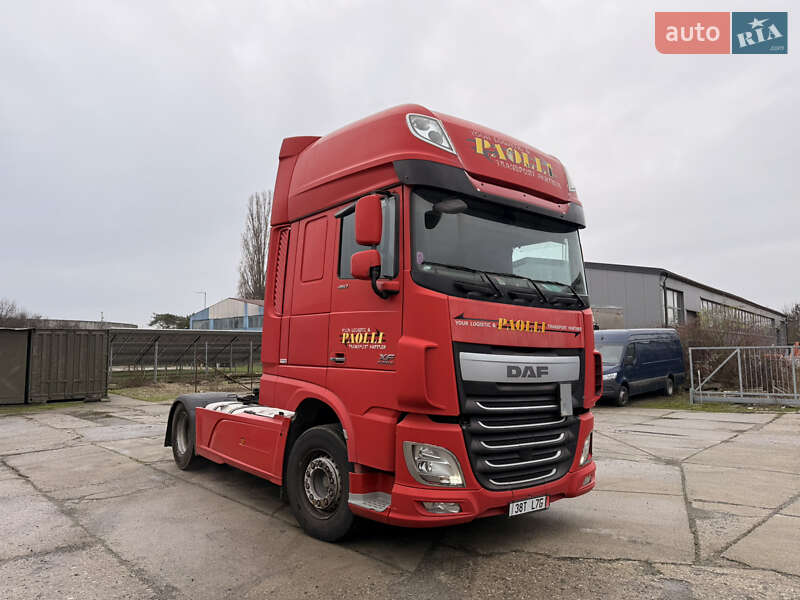 Тягач DAF XF 460 FT 2015 в Тячеве