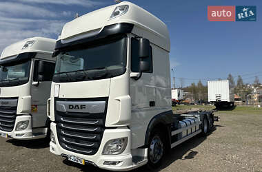 Контейнеровоз DAF XF 480 FT 2020 в 