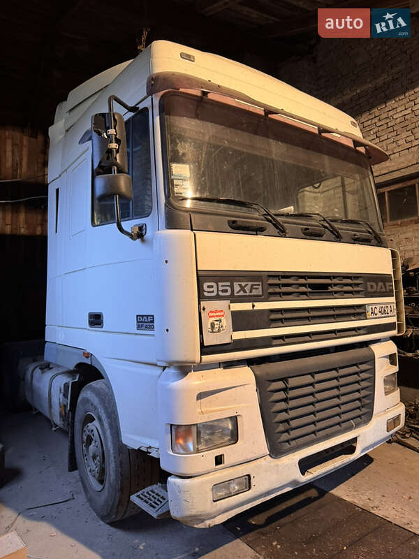 Тягач DAF XF 95.430 2001 в Любомле фото 5 Тягач DAF XF 95.430 2001 в Любомле