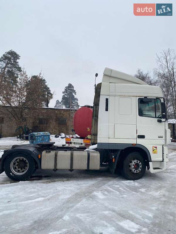 Тягач DAF XF 95.430 2005 в Киеве