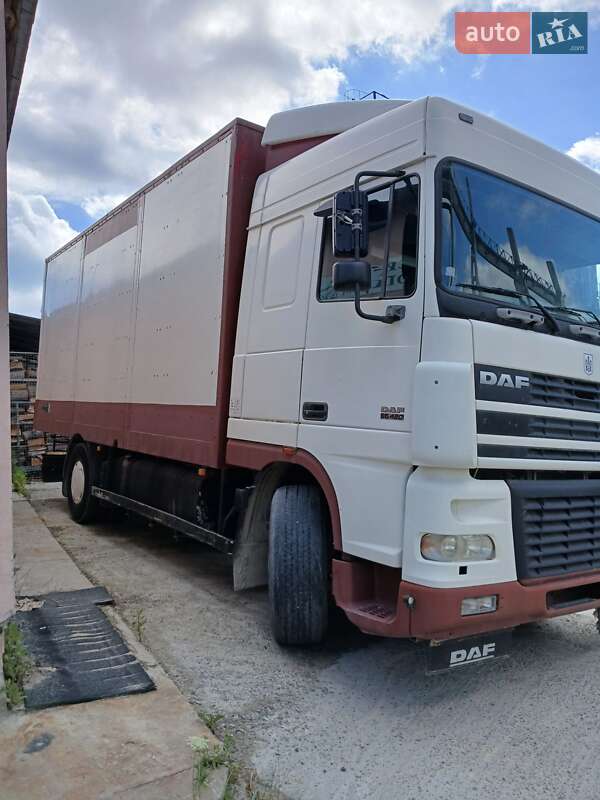 Вантажний фургон DAF XF 95.480 2006 в Львові