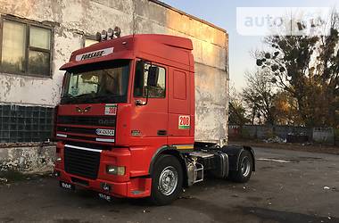 Тягач DAF XF 95 2002 в 