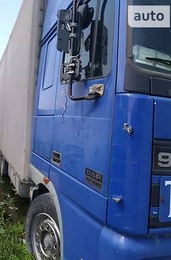 Тентований DAF XF 95 2002 в 