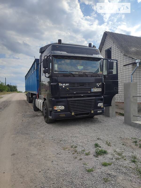 Тягач DAF XF 95 2003 в Вінниці