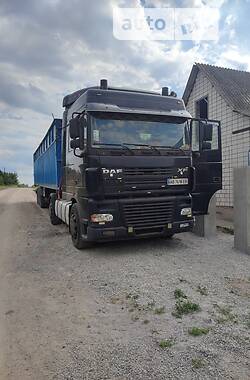 Тягач DAF XF 95 2003 в 