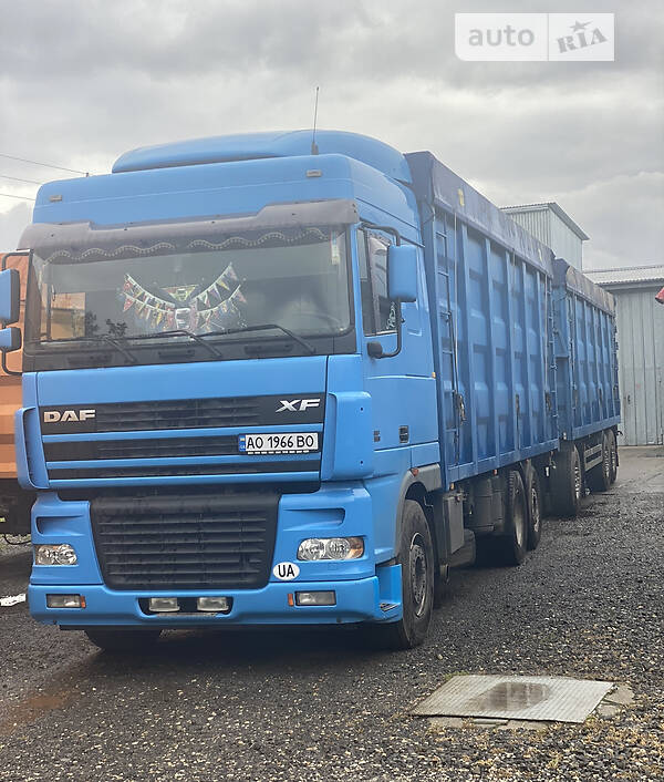 Контейнеровоз DAF XF 95 2004 в Тячеве фото 5 Контейнеровоз DAF XF 95 2004 в Тячеве