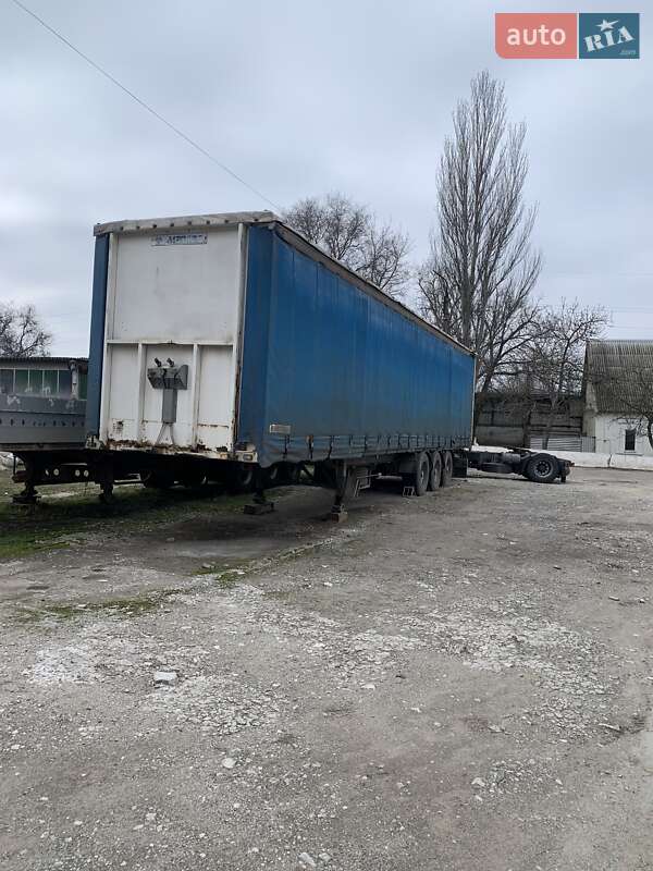 Тягач DAF XF 95 2000 в Запорожье