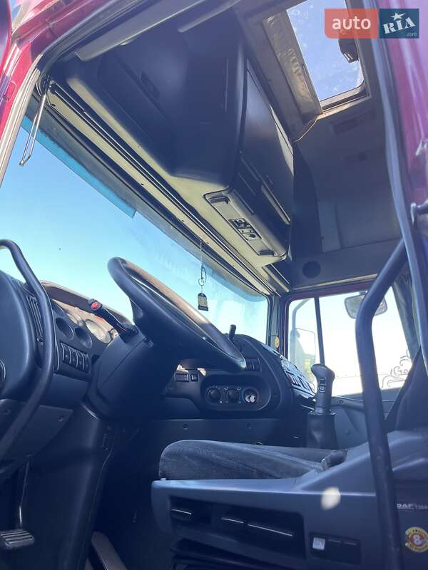 Тягач DAF XF 95 2000 в Вінниці