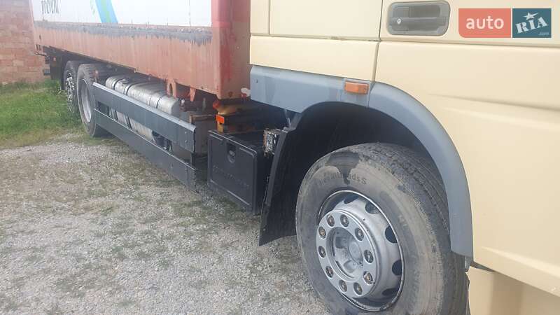 Контейнеровоз DAF XF 95 2005 в Чернівцях