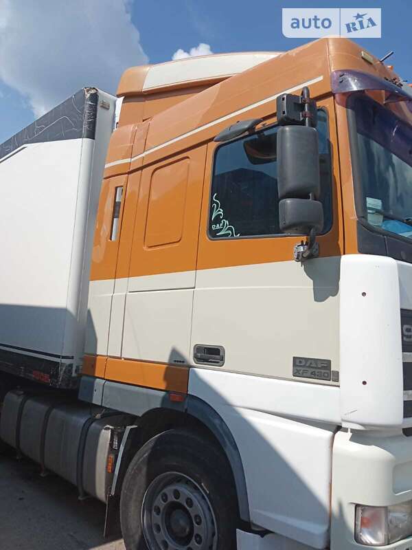 Тягач DAF XF 95 2002 в Харкові