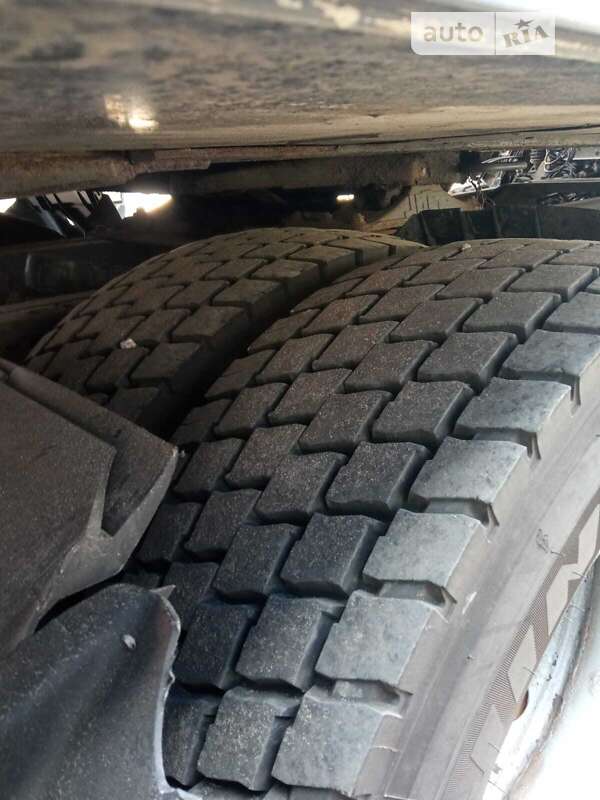 Тягач DAF XF 95 2002 в Харкові