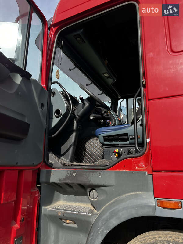 Тягач DAF XF 95 2006 в Кривому Озері