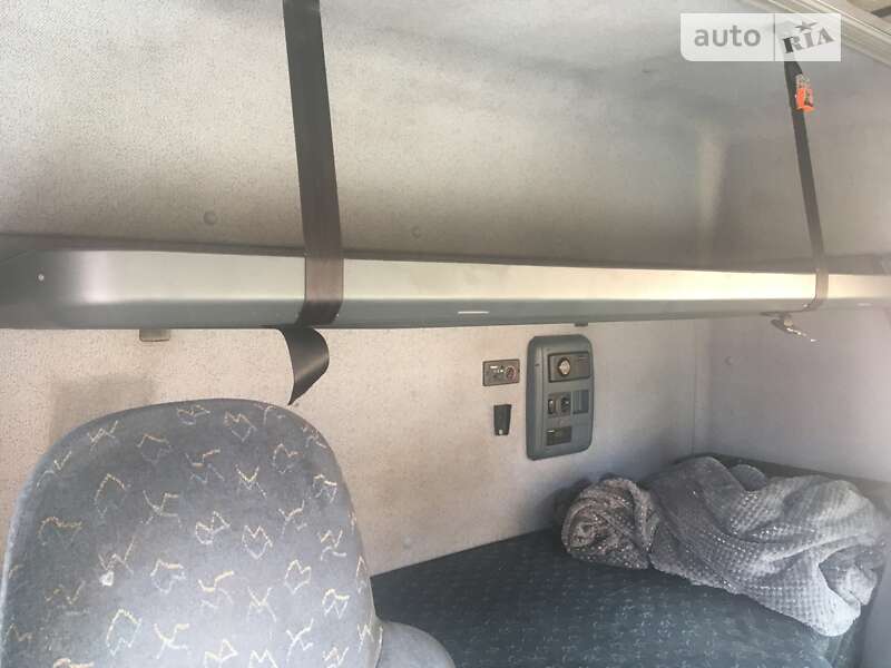 Інші вантажівки DAF XF 95 2000 в Славуті