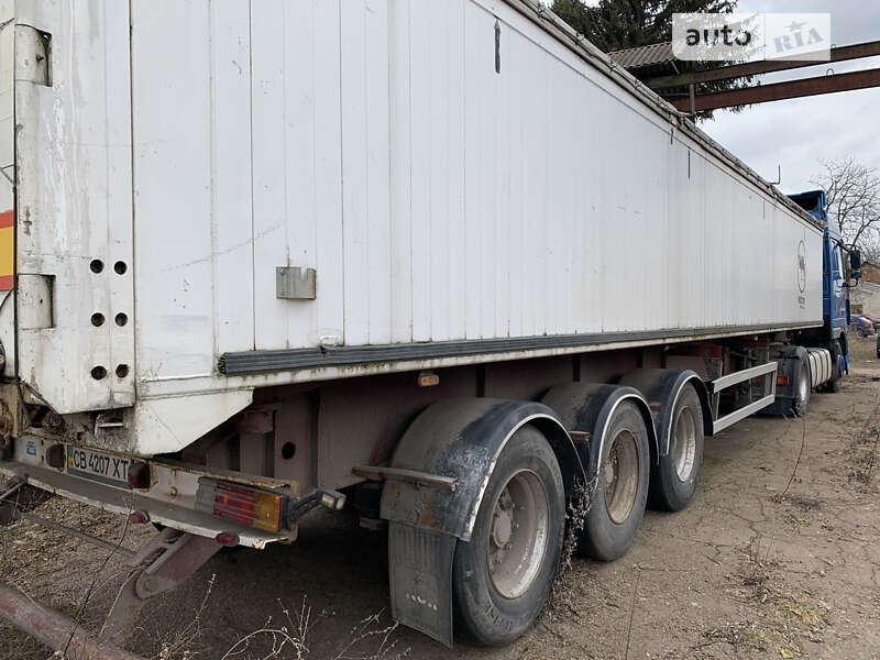 Зерновоз DAF XF 95 2006 в Киеве