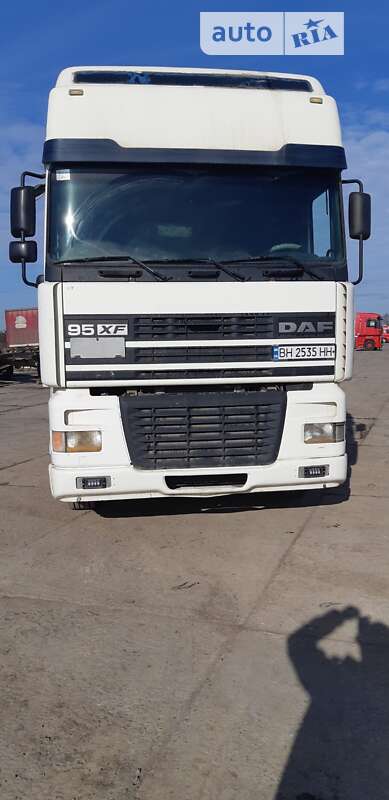 Тягач DAF XF 95 2001 в Одесі