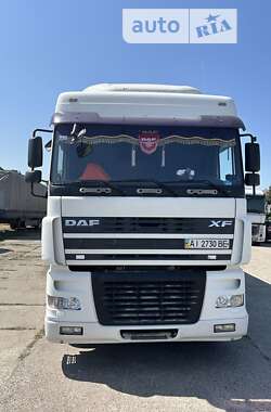 Тягач DAF XF 95 2006 в Киеве