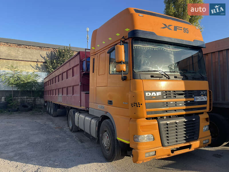 Зерновоз DAF XF 95 2003 в Одесі фото 3 Зерновоз DAF XF 95 2003 в Одесі