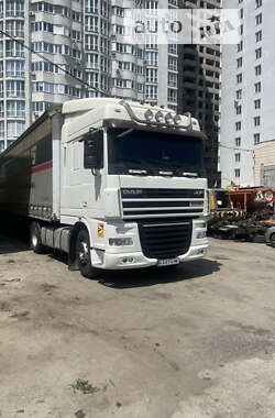 Тягач DAF XF 95 2006 в Киеве