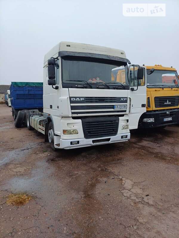 Зерновоз DAF XF 95 2005 в Прилуках