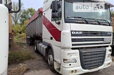 Тягач DAF XF 95 2006 в Варві