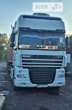 Контейнеровоз DAF XF 95 2005 в Сумах