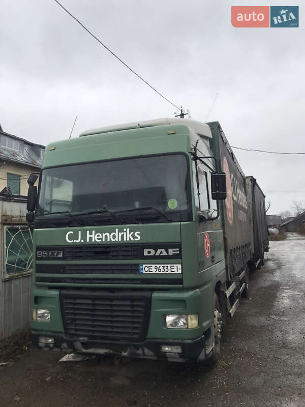 Тентований DAF XF 95 2000 в Мигові