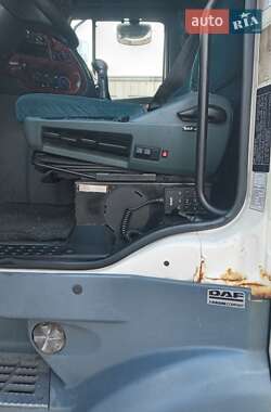 Тягач DAF XF 95 2005 в 