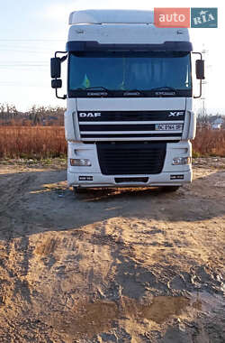 Тягач DAF XF 95 2006 в Львове