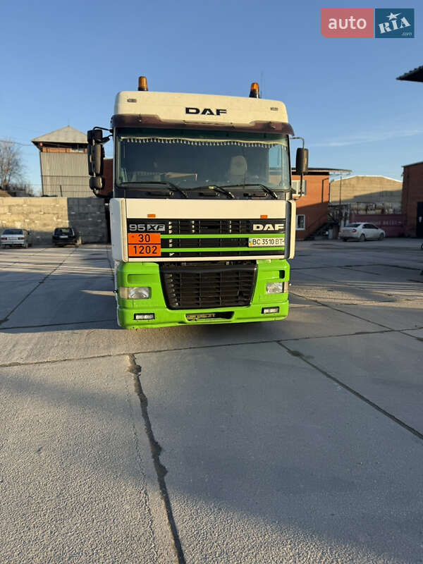 Цистерна DAF XF 95 1998 в Львове
