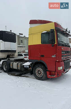 Тягач DAF XF 95 2000 в 