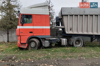 Зерновоз DAF XF 95 2003 в Маяках