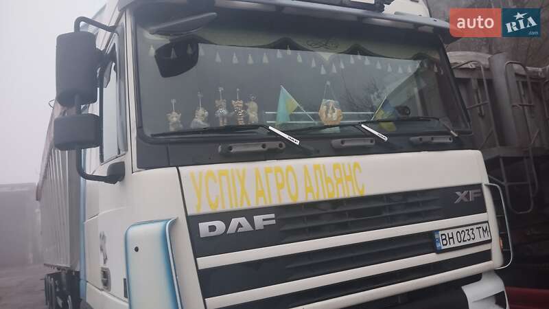 Тягач DAF XF 95 2005 в Одессе