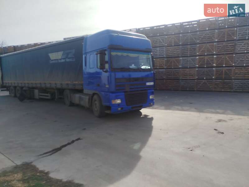 Тягач DAF XF 95 1998 в 
