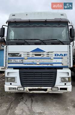 Тентованый DAF XF 95 2002 в 
