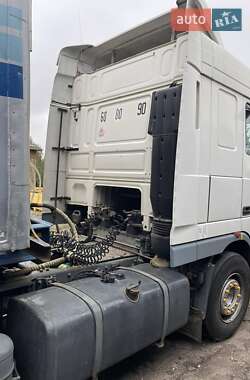 Самосвал DAF XF 95 2004 в 