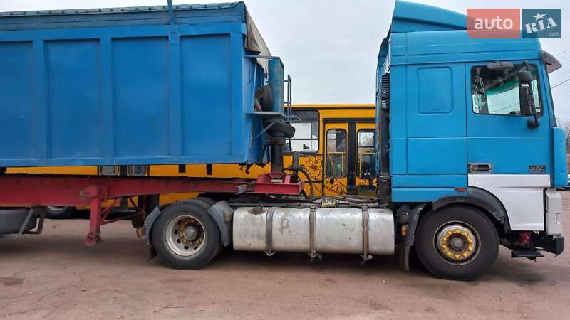 Зерновоз DAF XF 95 2002 в Макарове фото 10 Зерновоз DAF XF 95 2002 в Макарове