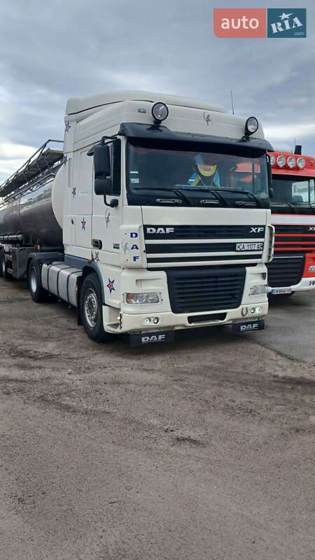 Тягач DAF XF 95 2006 в 