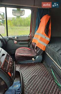 Контейнеровоз DAF XF 95 2006 в 