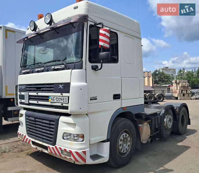 Тягач DAF XF 95 2005 в Дніпрі