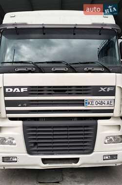 Тягач DAF XF 95 2005 в Дніпрі