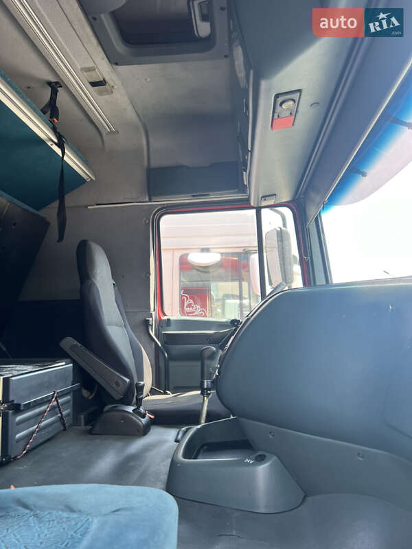 Цистерна DAF XF 95 2003 в Киеве