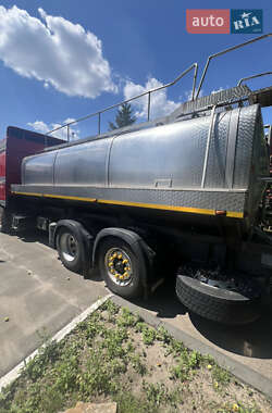 Цистерна DAF XF 95 2003 в Києві
