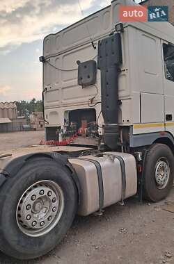 Тягач DAF XF 95 2005 в Дніпрі