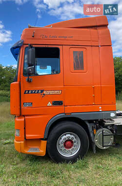 Тягач DAF XF 95 2000 в 