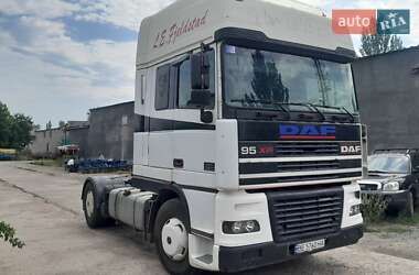 Зерновоз DAF XF 95 1998 в 