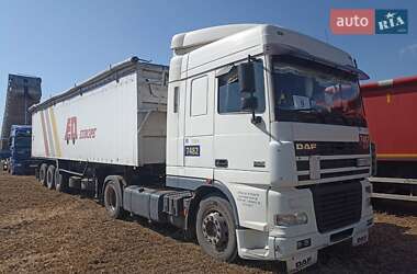Тягач DAF XF 95 2004 в Каменец-Подольском