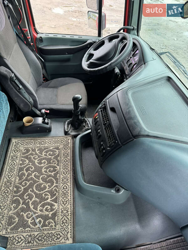 Тягач DAF XF 95 2006 в Немирове
