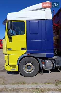 Тягач DAF XF 95 2001 в 